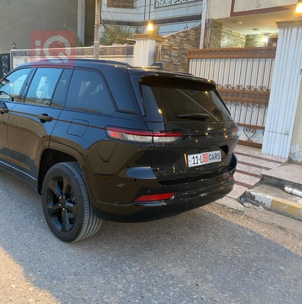 جيب جراند شيروكي